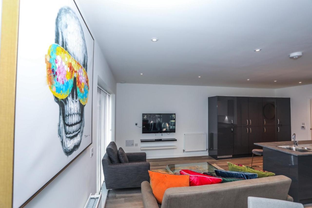 Lovely 2 Bed With Parking Appartement