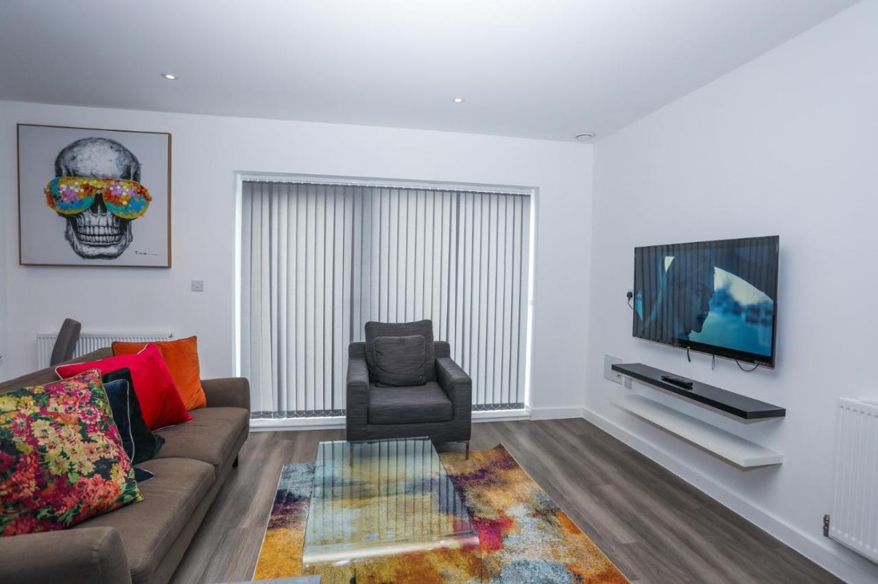 Appartement Lovely 2 Bed With Parking